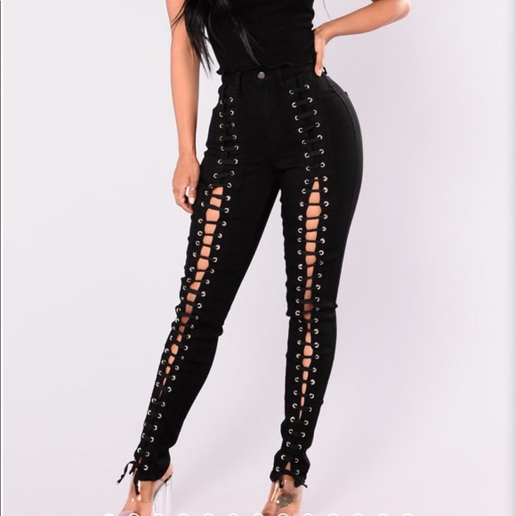 FashionNova high waisted lace up black jeans - Picture 1 of 6